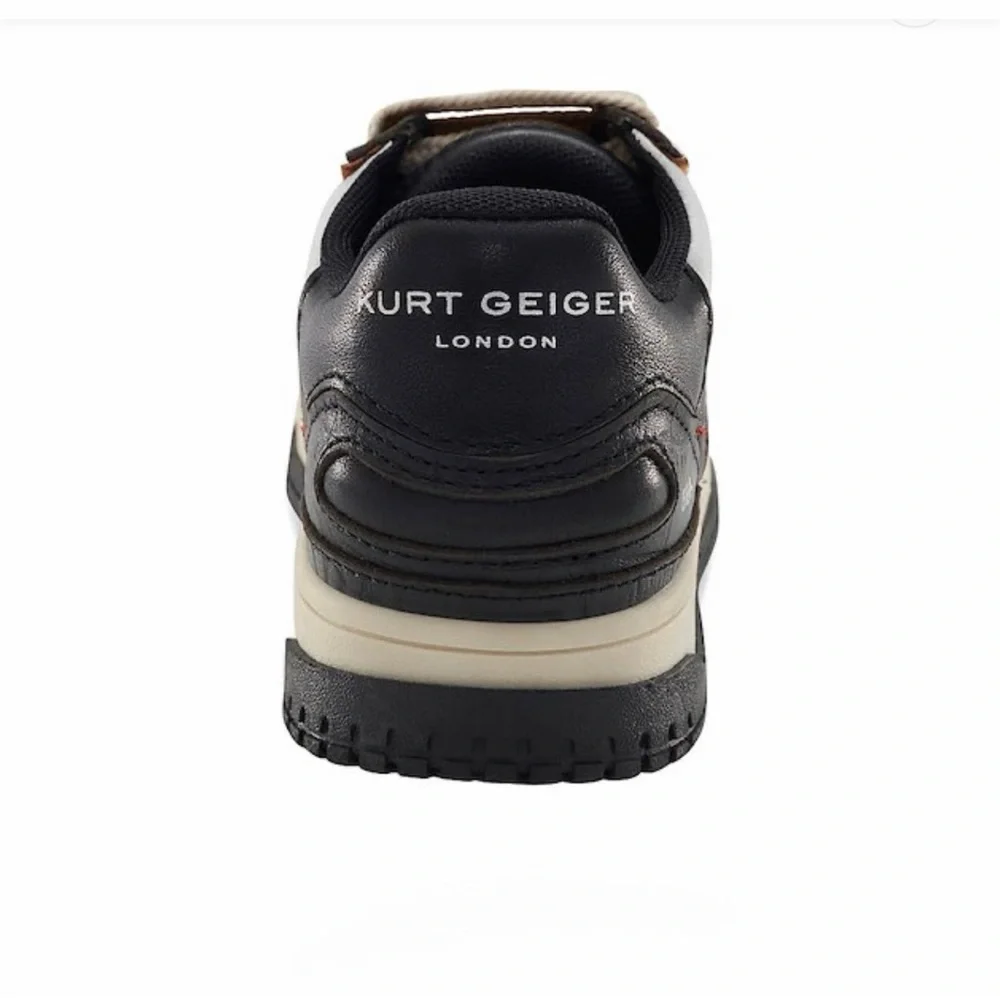 Kurt Geiger London Boy's Southbank Croco Leather Sneakers Sz 1 M big boy